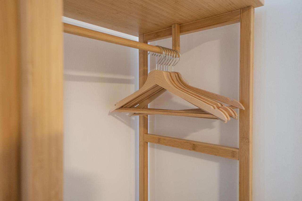 A 2-Bedroom Apartment With A King-Size Bed And A Balcony Is Located Just A 15-Minute Walk From Stephansplatz. Wien Ngoại thất bức ảnh